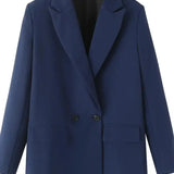 Tiia - Bleiseri pehmeällä tuntumalla