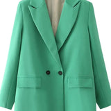 Tiia - Bleiseri pehmeällä tuntumalla