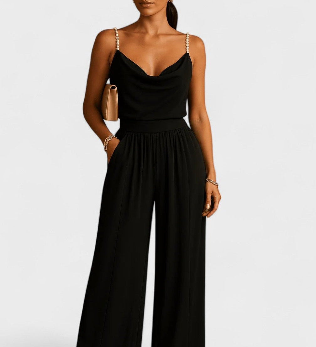 Aada - Haalari selkeällä muodolla