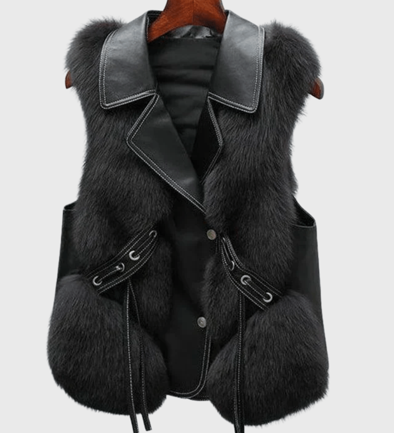 Kielo - Liivi imartelevalla linjalla