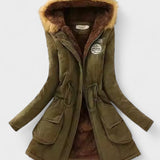Saaga - Jakku pehmeällä tuntumalla