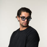 SILMÄLASIT OHUELLA KEHYKSELLÄ