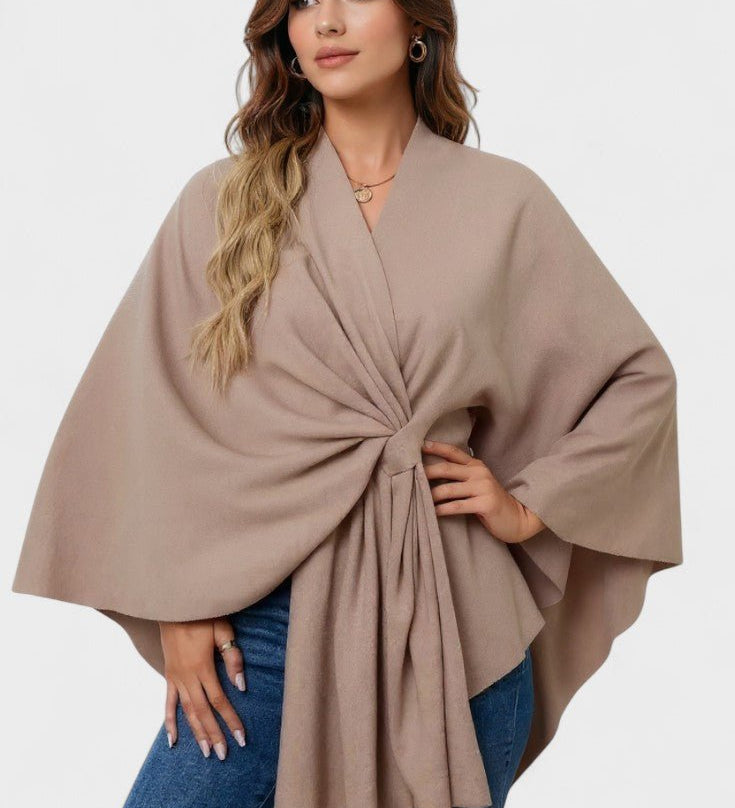Ronja - Poncho pehmeällä tuntumalla